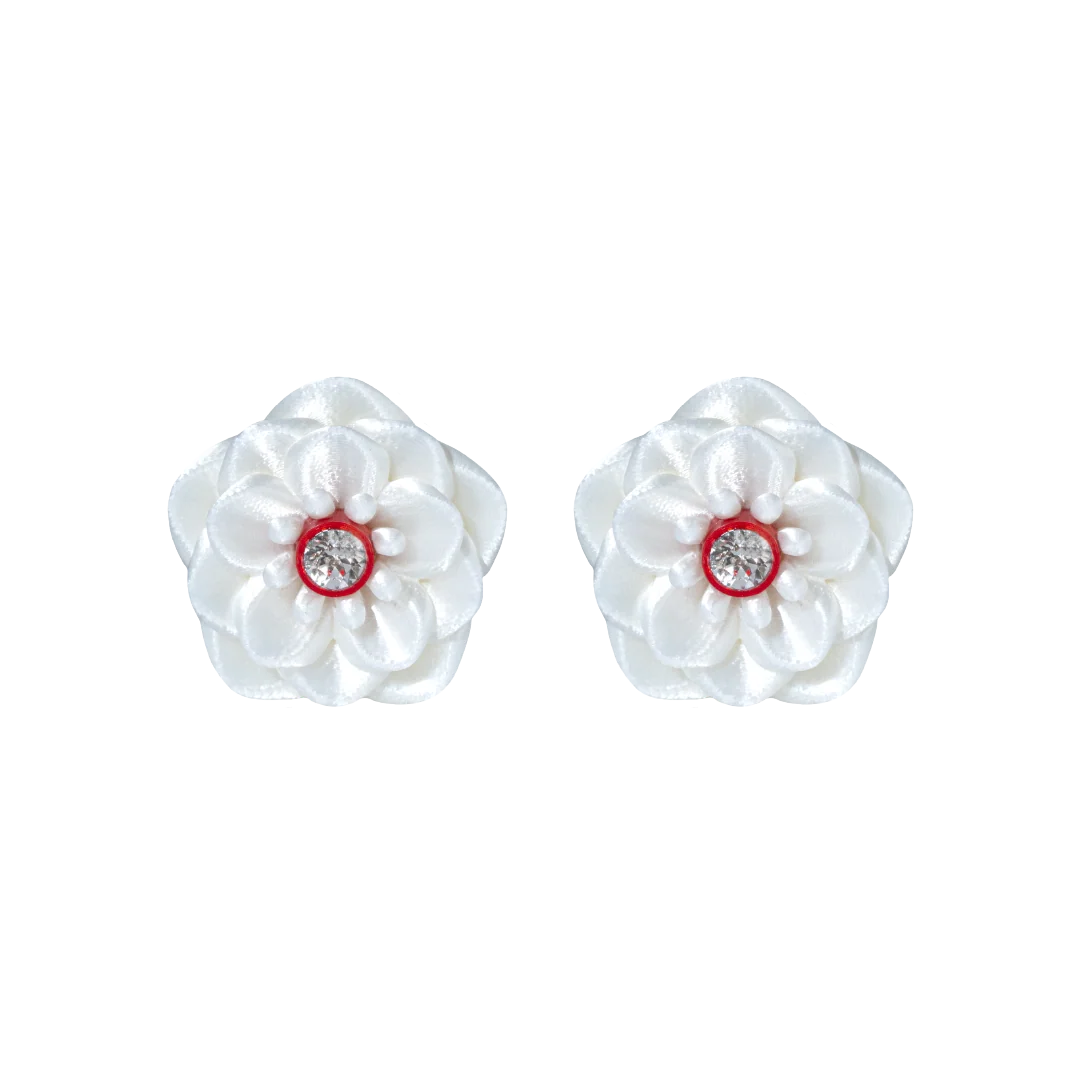 Magnolia Studs